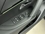Peugeot e-2008 EV GT 50 kWh | Alcantara Bekleding | Camera | SOH 98,8% | CarPlay | Stoelverwarming | Adaptieve Cruise Control | Keyless Entry/Start