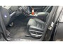 Volkswagen Touareg 3.0 TSi 4-MOTION R | 463 PK | Black Style | Leder | Digital Cockpit | Panorama Dak | Keyless | Trekhaak | Stoel en Stuurverwarming | Achterbank verwarming | Luchtvering | Ergo Stoelen