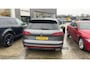 Volkswagen Touareg 3.0 TSi 4-MOTION R | 463 PK | Black Style | Leder | Digital Cockpit | Panorama Dak | Keyless | Trekhaak | Stoel en Stuurverwarming | Achterbank verwarming | Luchtvering | Ergo Stoelen