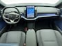 Volvo EX30 Extended Range Ultra / 20'' / Getint Glas / Elektr. Stoelen / 360 Camera / Panoramadak / Adapt. Cruise / BLIS / 22kw Boordlader /
