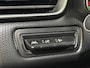 Renault Clio 100PK TCe Zen | Climate Control | Licht & Regen Sensor | Parkeersensoren | Apple CarPlay/Android Auto | Cruise Control | Full LED | Keyless Entry |
