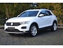 Volkswagen T-Roc 1.5 TSi Sport | Navi | Camera | ACC | Virtual Cockpit | Trekhaak | Carplay | Climate | Stuur- stoelverw. | LED |
