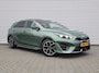 Kia Ceed 1.5 T-GDi GT-Line | Stuur-/stoelverwarming | Schuifdak | Cruise adapt. | Camera | 17" LM | LED | Dodehoek sensor | Draadloze lader |