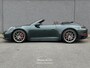 Porsche 911 Cabrio 992 3.0 Carrera S |PTS FOREST GREEN|LIFT|SP. CHRONO|PDCC|STOEL+STUURVERW.| 16455