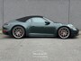 Porsche 911 Cabrio 992 3.0 Carrera S |PTS FOREST GREEN|LIFT|SP. CHRONO|PDCC|STOEL+STUURVERW.| 16455
