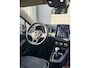 Renault Clio 1.0 TCe Intens / Achteruitrijcamera / Apple Carplay & Android Auto / Climate Control / Groot Navigatie Scherm / Lichtmetalen Velgen / Keyless Entry & Start / Cruise Control /