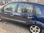 Ford Fiesta 1.6-16V Futura 5 deurs airco, elec pakket, rijd perfect, nette auto apk t/m 16-06-2026