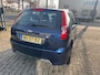 Ford Fiesta 1.6-16V Futura 5 deurs airco, elec pakket, rijd perfect, nette auto apk t/m 16-06-2026
