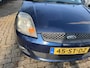 Ford Fiesta 1.6-16V Futura 5 deurs airco, elec pakket, rijd perfect, nette auto apk t/m 16-06-2026