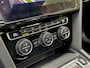 Volkswagen Passat Variant 1.5 TSI AUT7 R-LINE ELEGANCE PANORAMADAK LEDER NAVI CAMERA VIRTUAL-DASH IQ-DRIVE LED LMV PDC
