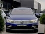 Volkswagen Passat Variant 1.5 TSI AUT7 R-LINE ELEGANCE PANORAMADAK LEDER NAVI CAMERA VIRTUAL-DASH IQ-DRIVE LED LMV PDC