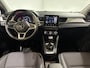 Renault Captur 90PK TCe Intens | Camera | Parkeersensoren | Apple CarPlay/Android Auto | Climate Control | Navi | Cruise Control | Licht & Regen Sensor | Armsteun | Full LED | Lichtmetalen Velgen |