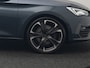 CUPRA Leon 1.4 e-Hybrid VZ Plug In Hybrid 245pk Dealer O.H PHEV | Adaptive Cruise | Camera | Keyless | Sportstoelen Verwarmd | Apple Carplay | Sfeerverlichting | Virtual | Navigatie | DAB+ | 19"L.M |