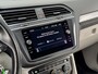 Volkswagen Tiguan 1.5 TSI AUT7 2X R-LINE DESIGNO-INT NAVI DIGI-DASH PARKPILOT APPLE-CARPLAY 20 INCH-LMV PDC