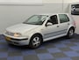 Volkswagen Golf 1.4-16V Trendline / NAP / RIJDT SCHAKELT GOED