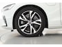 Volvo V60 2.0 T6 Recharge AWD R-Design | Pano-dak | elek. Trekhaak | Head-up | ACC | Stoel + stuurverwarming |