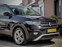 Volkswagen T-Cross 1.5 TSI AUT7 R-LINE 93D.KM! NAVI CAMERA APPLE-CARPLAY LED LMV PDC