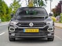 Volkswagen T-Roc 1.5 TSI AUT7 R-LINE SPORT NAVI DIGIDASH APPLE.CARPLAY 18INCH.LMV PDC ORG.121d.KM!!!