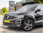 Volkswagen T-Roc 1.5 TSI AUT7 R-LINE SPORT NAVI DIGIDASH APPLE.CARPLAY 18INCH.LMV PDC ORG.121d.KM!!!