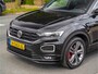 Volkswagen T-Roc 1.5 TSI AUT7 R-LINE SPORT NAVI DIGIDASH APPLE.CARPLAY 18INCH.LMV PDC ORG.121d.KM!!!