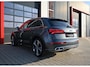 Audi Q5 55 TFSI e quattro Competition | S-Line | Luchtvering | Pano | B&O | Stoelmassage | 360 | 21'' Velgen | Alcantara | Memory | Trekhaak | Stoelverwarming Voor & Achter | LED Matrix | Virtual Cockpit | Memory