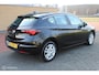 Opel Astra 1.0 Online Edition, Stoel stuur verw, Pdc voor + achter, Navi, Cruise, 16 inch LMV.