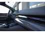 BMW 5-Serie 520i M-Sport Pro | BTW | 1 Eigenaar | Dealer Onderhouden | Full Option | 21 Inch | Pano | Sfeer | Carplay | Harman Kardon | Carbon | HUD | Donker Matrix LED | LED Grille | Full Maxton | Stoelventilatie | ACC | 360 View | Keyless | Fabrieksgarantie | Direct Beschikbaar