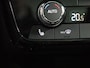 Skoda Kamiq 1.0 TSI Monte Carlo | Trekhaak | Navigatie | Stoelverwarming | Panoramisch dak | 18" lichtmetalen velgen | Matrix LED koplampen |