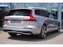 Volvo V60 2.0 T6 Plug-in hybrid AWD Plus Dark | Stoel & Stuurverwarming | Adaptieve Cruise + Pilot Assist | Sensoren Voor & Achter + Camera | Verwarmbare Voorruit | Google | Keyless Entry