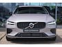 Volvo V60 2.0 T6 Plug-in hybrid AWD Plus Dark | Stoel & Stuurverwarming | Adaptieve Cruise + Pilot Assist | Sensoren Voor & Achter + Camera | Verwarmbare Voorruit | Google | Keyless Entry