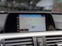 BMW 3-Serie 318i Executive *Head-Up Display | Clima | Navi | Cruise | Parkeersensoren*