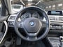 BMW 3-Serie 318i Executive *Head-Up Display | Clima | Navi | Cruise | Parkeersensoren*
