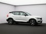 Volvo XC40 T2 Automaat R-Design Volvo XC40 T2 129PK / Automaat R-Design / Park Assist Pack / adaptieve cruise control / BLIS / Key Less / 18"/