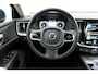 Volvo S60 B3 Automaat Inscription| Elektrisch verstelbare bestuurdersstoel met geheugen | 18" Lichtmetalen velgen | Stoel- en Stuurwielverwarming | Adaptieve Cruise Control met Pilot Assist | Park Assist voor & achter | Parkeercamera achter