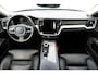 Volvo S60 2.0 B3 Inscription Elektrisch verstelbare bestuurdersstoel met gehuegen | 18" Lichtmetalen velgen | Stoel- en Stuurwielverwarming | Adaptieve Cruise Control met Pilot Assist | Park Assist voor & achter | Parkeercamera achter