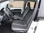 Volkswagen Up! 1.0 BMT high up! * Rijklaarprijs incl. garantie * PDC * Cruise Controle * Lichtm. velgen * Lederen stuur *