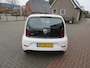 Volkswagen Up! 1.0 BMT high up! * Rijklaarprijs incl. garantie * PDC * Cruise Controle * Lichtm. velgen * Lederen stuur *