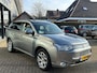 Mitsubishi Outlander 2.0 PHEV Instyle Aut. Schuif/Kanteldak Leer Navi Cruise Trekhaak NAP NL-Auto Dealeronderhouden!