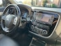 Mitsubishi Outlander 2.0 PHEV Instyle Aut. Schuif/Kanteldak Leer Navi Cruise Trekhaak NAP NL-Auto Dealeronderhouden!