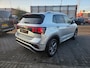 Volkswagen T-Cross 1.5 TSI R-Line Edition | Met o.a. AppleCarPlay/AndroidsAuto, achteruitrijcamera, navigatie en cruise control!