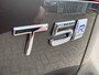 Volvo V60 2.0 T5 R-Design | nieuwe distributie riem | 12 mnd BOVAG garantie | Trekhaak | Schuif/kantel Panoramadak | Stoel/stuurverwarming | Leder | Parkeersensoren V+A | Apple Carplay/Android Auto | Elektr. bedienbare achterklep |
