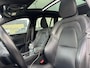 Volvo V60 2.0 T5 R-Design | Schuif/kantel Panoramadak | Stoel/stuurverwaring | Leder | parkeersensoren V+A | Apple carplay/android auto | Elektr. bedienbare achterklep |