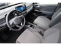Volkswagen ID.3 Pro Business 58 kWh 204PK / 150kW, 58KWh Accu, 19" LMV met 4 seizoenenbanden, comfort pakket, stoelverwarming voor, assistance pakket (met camera), privacy glas, variable laadvloer, keyless access, adaptieve cruise control (acc) etc.