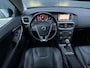 Volvo V40 Cross Country 2.0 D2 Nordic+ Full Led - Pano - Leder - Automaat - Dealer Onderhouden