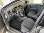 Volkswagen Polo 1.4-16V HIGHLINE