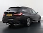 BMW 3-Serie Touring 318i High Executive Edition VAN € 34.900,- VOOR € 32.877,- UW LENTEVOORDEEL: maar liefst € 2.023,-!| M Sport | Afneembare trekhaak | Stoelverwarming | Origineel Nederlands geleverd (NAP) | Rijklaar geleverd incl. 12 maanden BOVAG-garantie