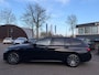 BMW 3-Serie Touring 318i High Executive Edition M Sport | Afneembare trekhaak | Stoelverwarming | Origineel Nederlands geleverd (NAP) | Rijklaar geleverd incl. 12 maanden BOVAG-garantie