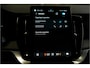 Volvo XC90 2.0 T8 AWD 335kW/456pk Aut8 Recharge Ultra Dark 7P LUCHTVERING + BOWERS&WILKINS + EL. TREKHAAK + PANORAMADAK + MASSAGE + HEAD-UP + STOEL-&STUURVERWARMING + LEDEREN DASHBOARD + 360 CAMERA + ACHTERBANKVERWARMING + 21" LM-VELGEN!