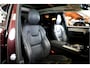 Volvo XC90 2.0 T8 AWD 335kW/456pk Aut8 Recharge Ultra Dark 7P LUCHTVERING + BOWERS&WILKINS + EL. TREKHAAK + PANORAMADAK + MASSAGE + HEAD-UP + STOEL-&STUURVERWARMING + LEDEREN DASHBOARD + 360 CAMERA + ACHTERBANKVERWARMING + 21" LM-VELGEN!