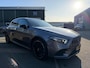 Mercedes-Benz A-klasse 250 e Business Solution AMG Limited BOMVOL! | PANO | BURMESTER| MEMORY STOELEN| ELEK. TREKHAAK| ADAP. CRUISE/ DISTRONIC | SFEERVERLICHTING | All season banden |